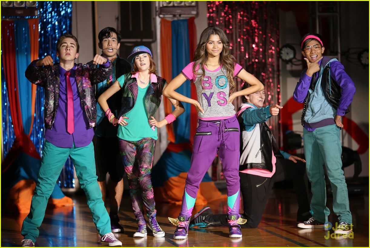 Disney Channel Declares June 3rd Zendaya Day With Full-Day Marathon ...