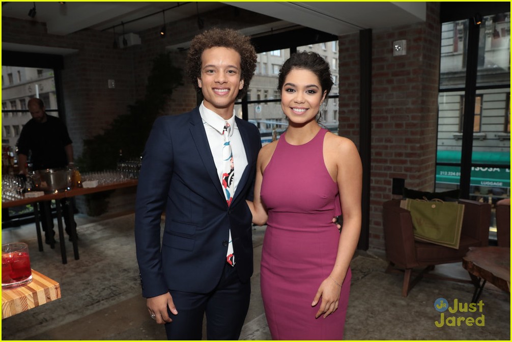 The First Song Auli'i Cravalho Ever Sang in Public Was 'The Rainbow