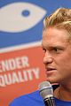 cody simpson becomes first un ocean advocate 05