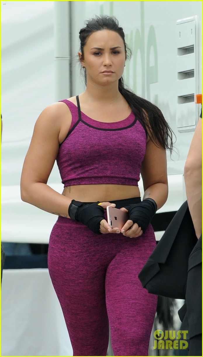 Demi Lovato Shows Her Strength During Jiu Jitsu Training Session 3987