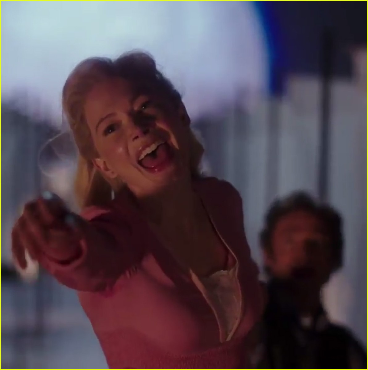 Zendaya Is a Trapeze Artist in 'Greatest Showman' Teasers with Zac