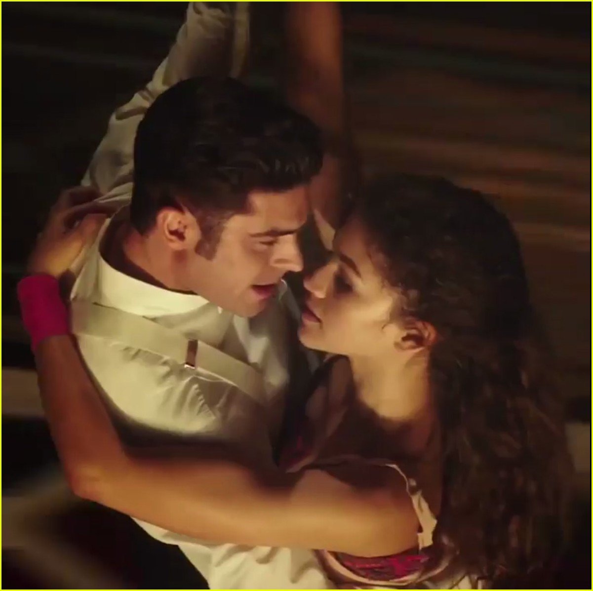 Zendaya Is a Trapeze Artist in 'Greatest Showman' Teasers with Zac