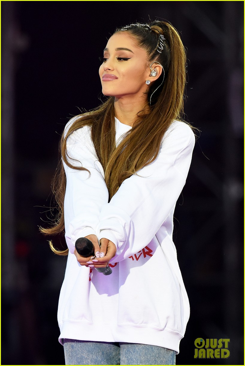 Full Sized Photo of ariana grande releases over the rainbow cover 17 ...