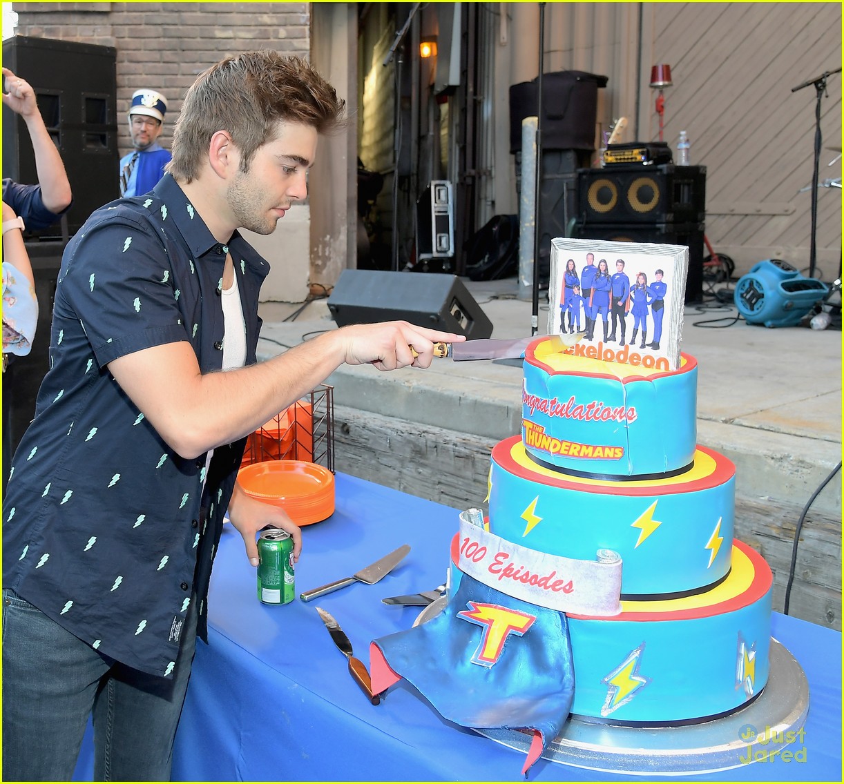 Kira Kosarin And Jack Griffo Celebrate 100 Episodes Of The Thundermans Photo 1097222 Photo 9492