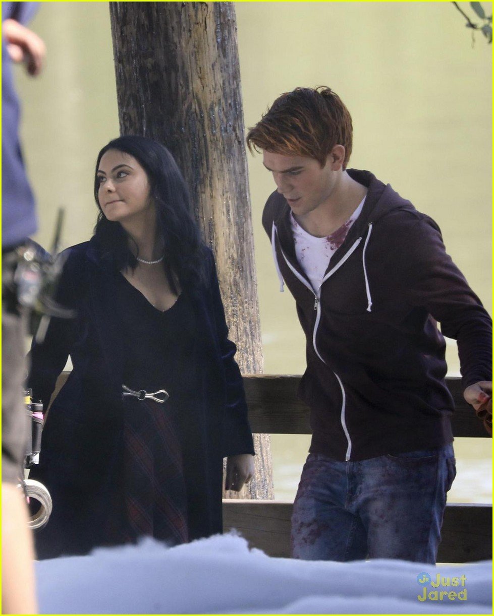 KJ Apa & Camila Mendes Film First Scenes for 'Riverdale' Season 2 ...