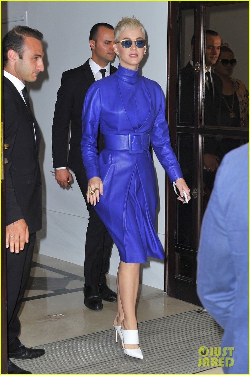 Full Sized Photo of katy perry blue leather dress paris 01 Katy Perry