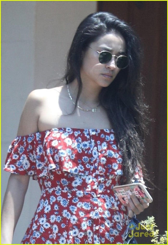 shay mitchell red romper pll finale 04