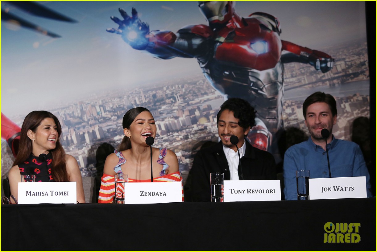 Full Sized Photo of zendaya laura harrier tom holland more spiderman