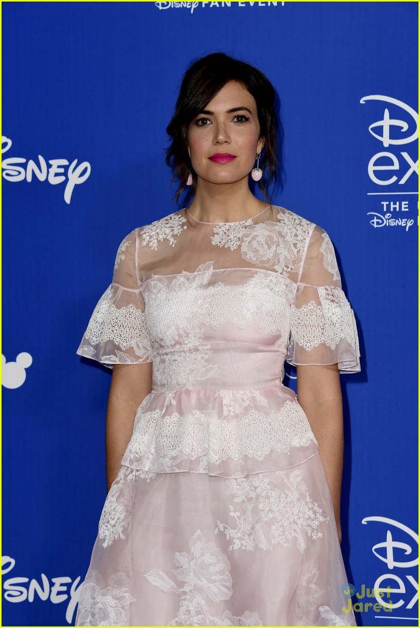 Full Sized Photo of aulii cravalho disney princess wreck it ralph d23