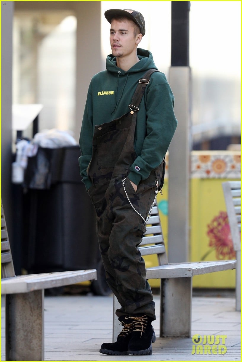 Justin Bieber Rocks CamoPrint Overalls in Australia Photo 1097945 Photo Gallery Just