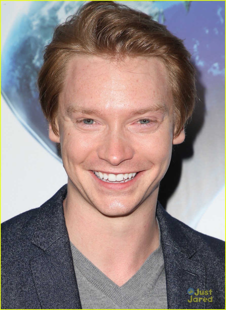 Peyton List Joins 'Thinning' Co-Star Calum Worthy At 'An Inconvenient