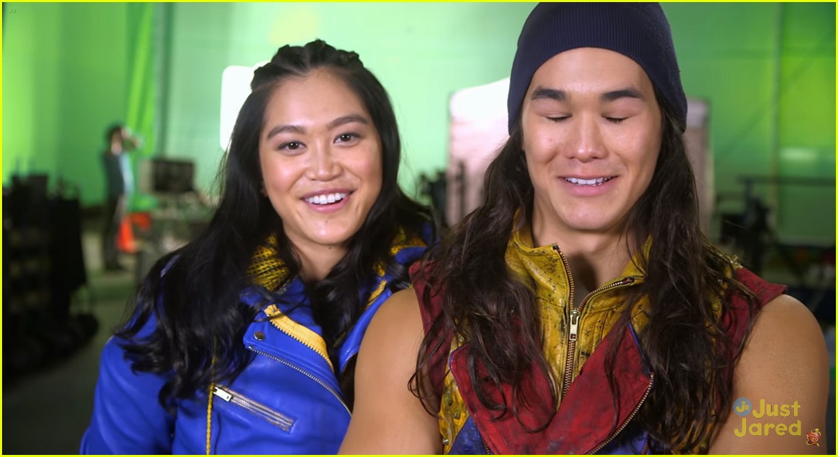 Full Sized Photo of anna cathcart d2 bts special caps 102