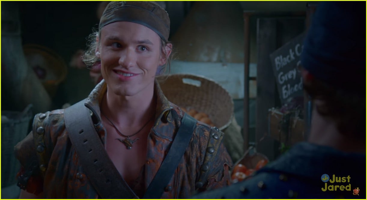 Full Sized Photo of anna cathcart d2 bts special caps 18 | &lsquo;Descendants