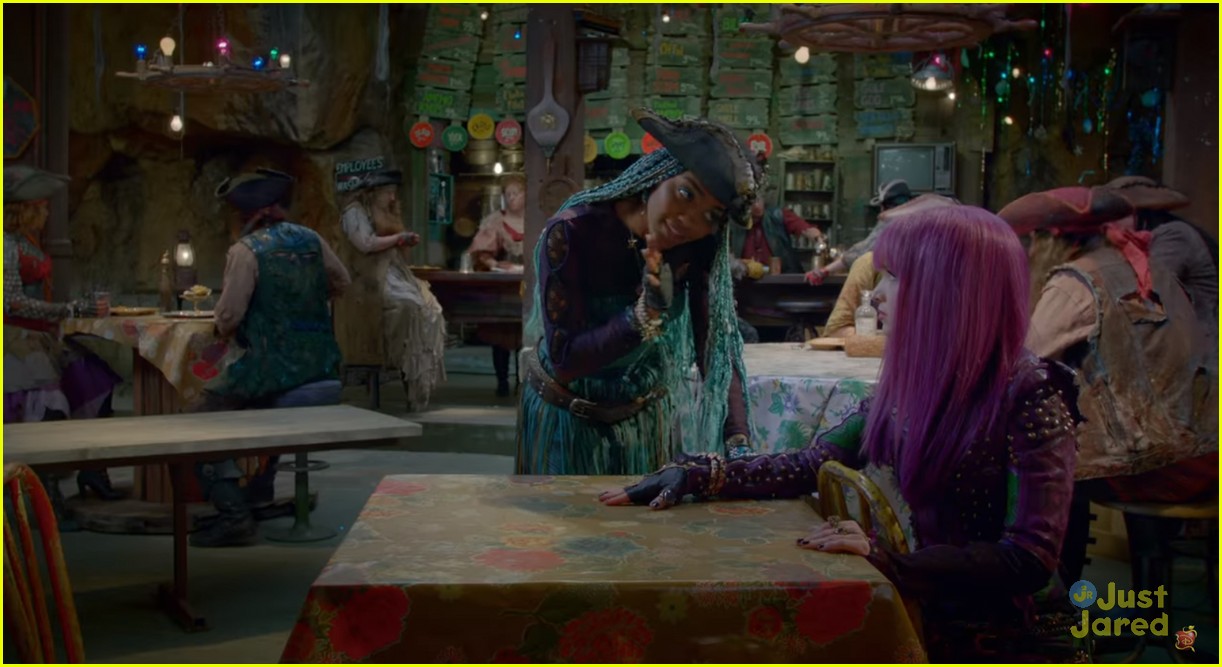 Full Sized Photo of anna cathcart d2 bts special caps 19 | ‘Descendants