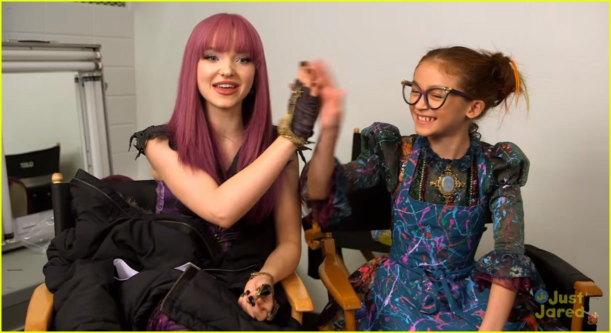 &lsquo;Descendants 2&rsquo; Share So Many Secrets In Behind-The-Scenes Special