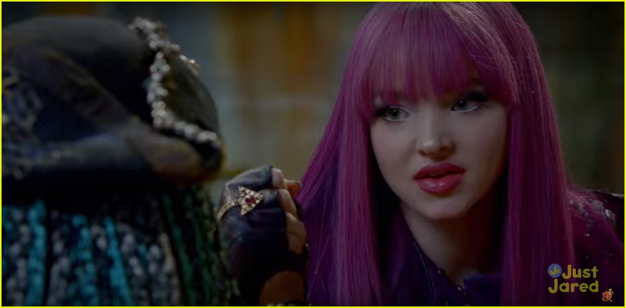 Full Sized Photo of anna cathcart d2 bts special caps 88 | ‘Descendants