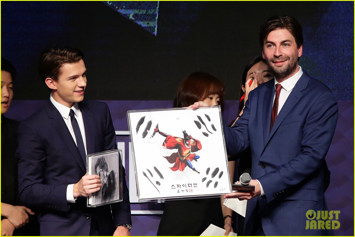 Jacob Batalon Is All Of Us at 'Spider-Man' Seoul Premiere with Tom