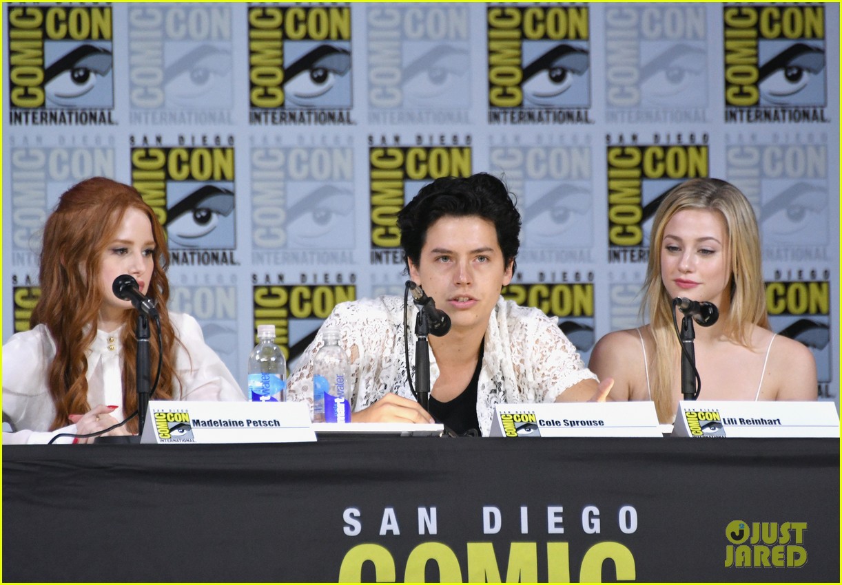 The Cast of 'Riverdale' Shares a First Look at Season 2 Watch Now