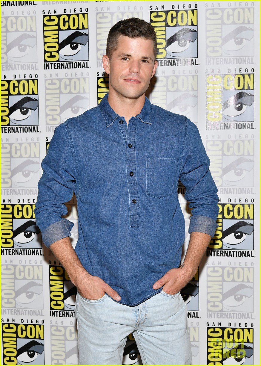 teen wolf comic con photo call 07