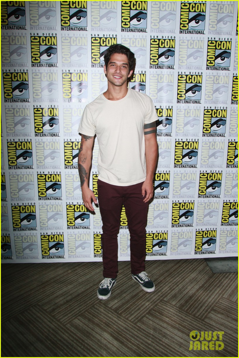 teen wolf comic con photo call 39