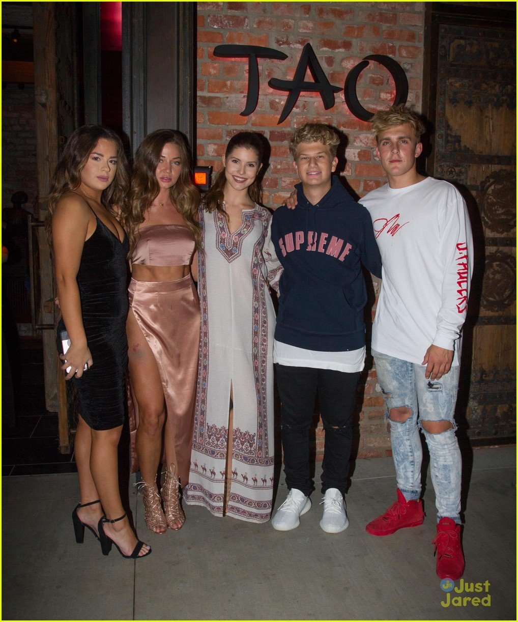 Amanda Cerny, Jake Paul, Erika Costell & More Celebrate Justin Roberts