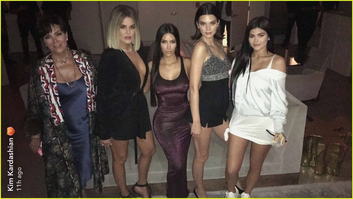 Kylie Jenner's Surprise 20th Birthday Bash Featured a Very Curvy Ice ...