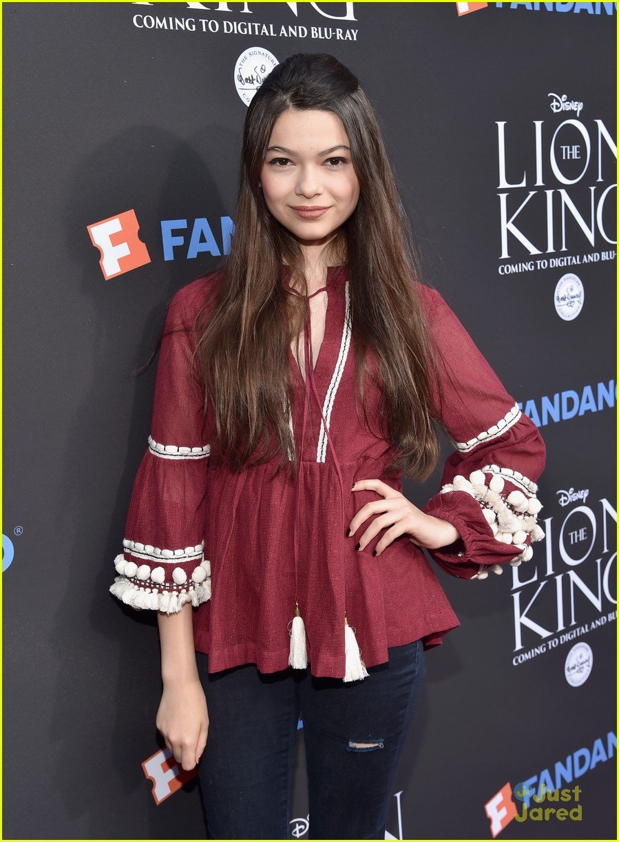Full Sized Photo of kayla maisonet potvin issak others lion king sing