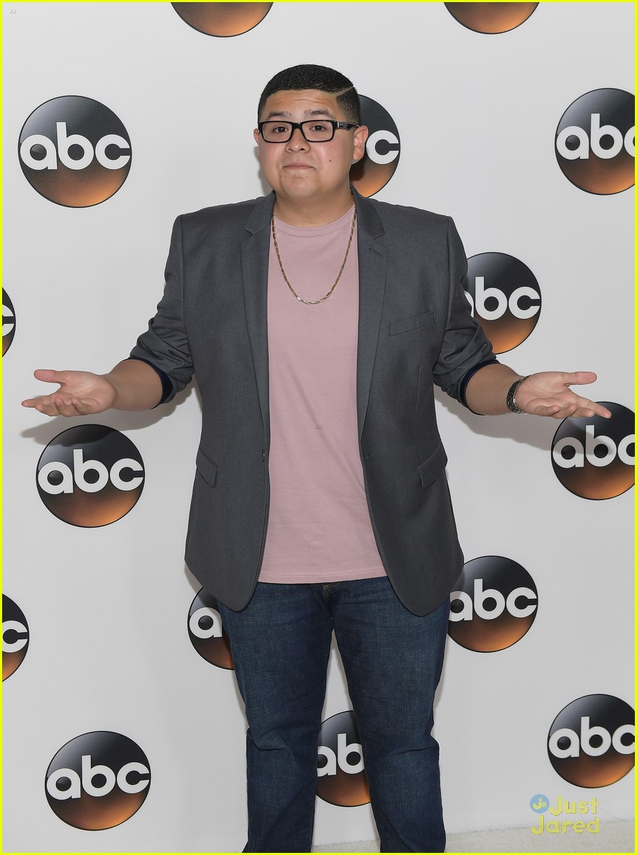 rico rodriguez nolan gould chloe east eden sher abc tca event 08