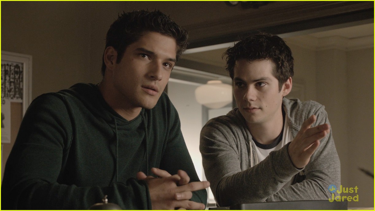 Scott & Stiles Really Miss Each Other on 'Teen Wolf', Tyler Posey Says ...