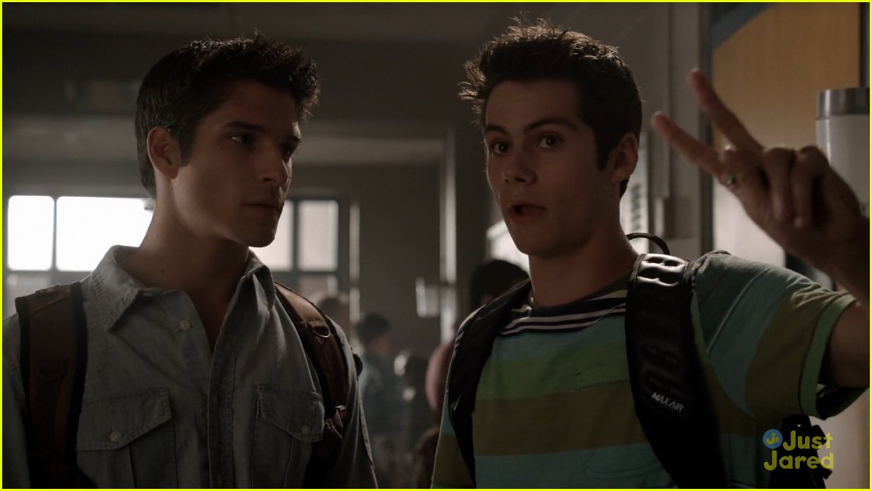 Full Sized Photo of scott stiles miss each other teen wolf 05 | Scott ...