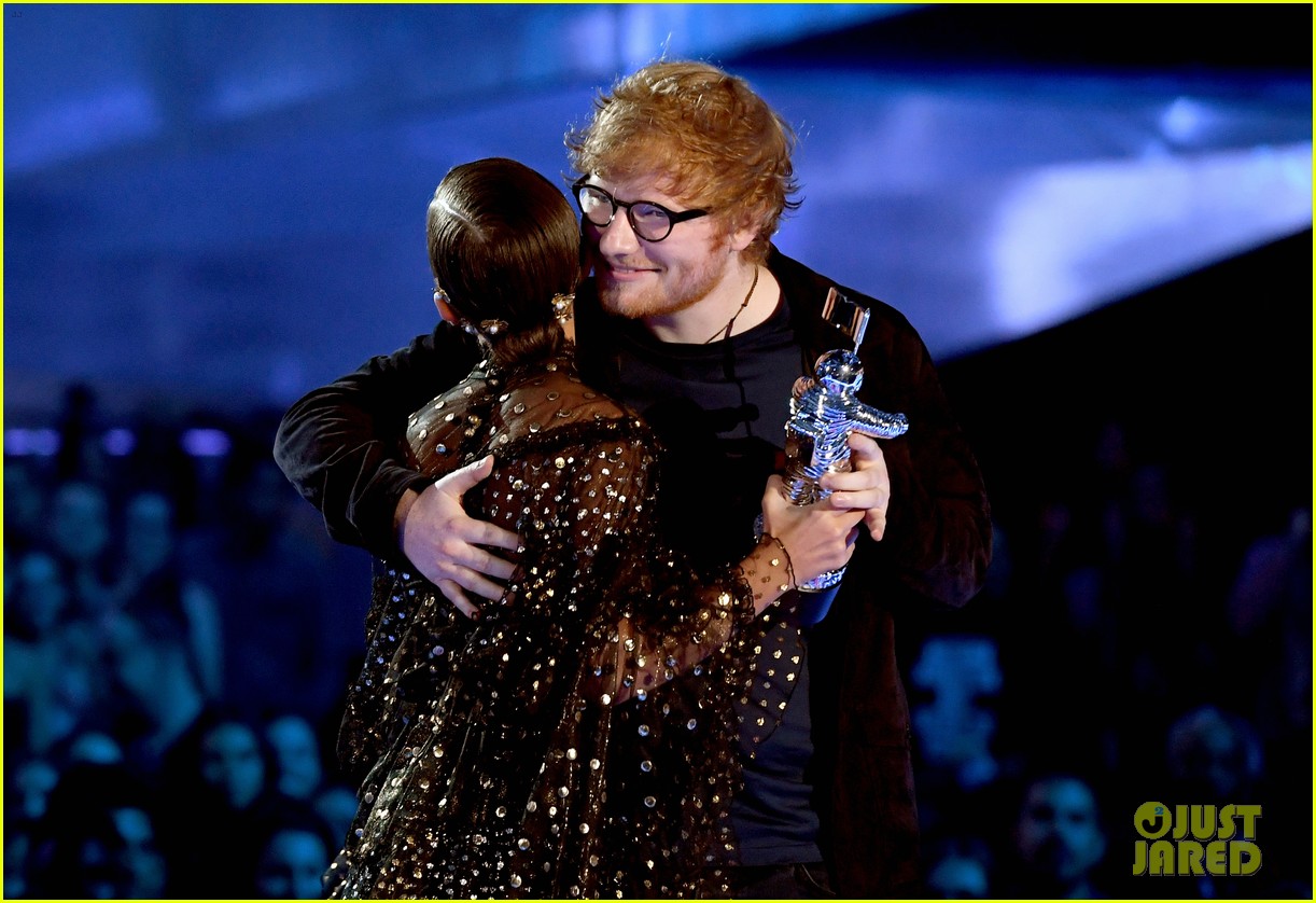 Ed Sheeran Wins His Second Ever Vma Watch Now Photo 1107244