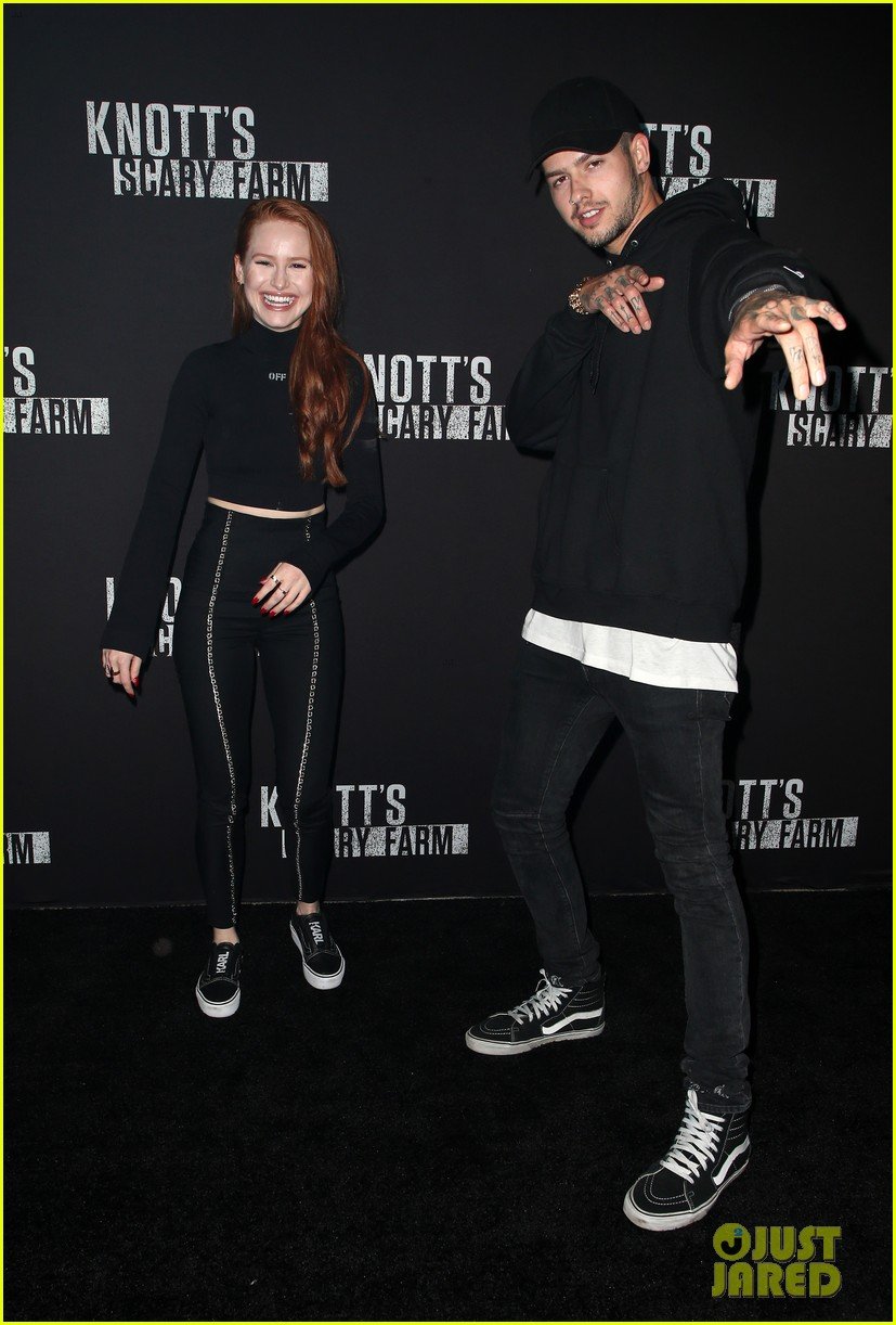 sofia carson bella thorne knotts scary farm 13