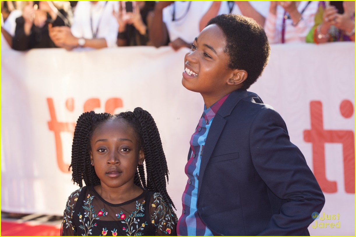 Full Sized Photo of issac ryan brown dances tiff kings premiere 07