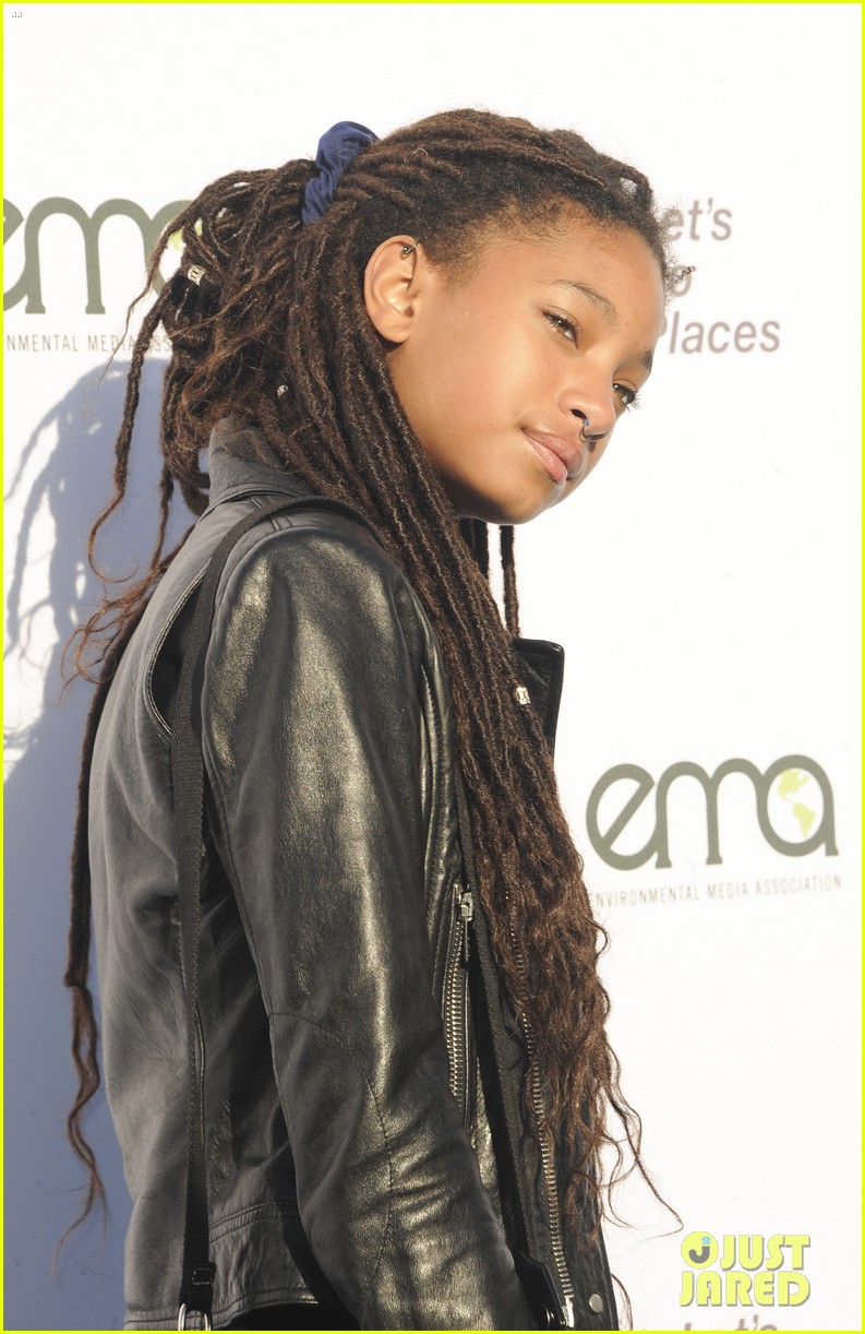 Full Sized Photo of jaden willow smith ema awards 2017 02 | Jaden Smith