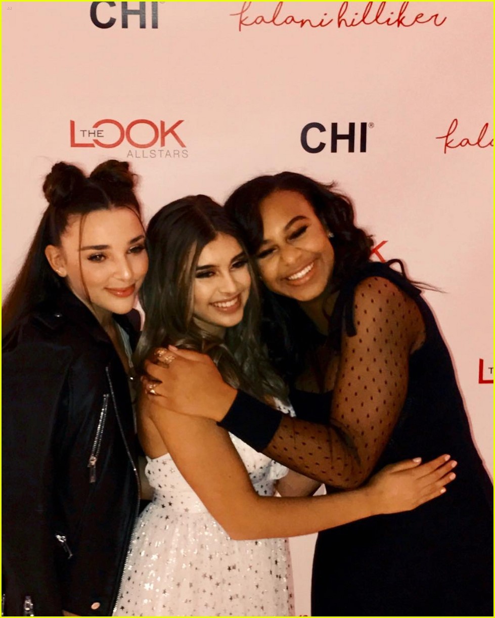 Full Sized Photo Of Kalani Nyfw Show Kendall Nia Support Dance Moms 05