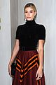 hailey baldwin arrives in style for hammer museum gala 01