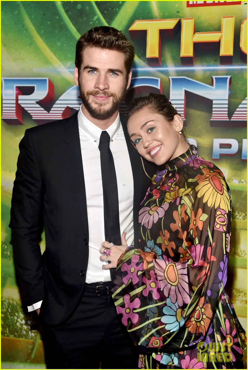 Miley Cyrus Helps Liam Hemsworth Support Brother Chris at 'Thor