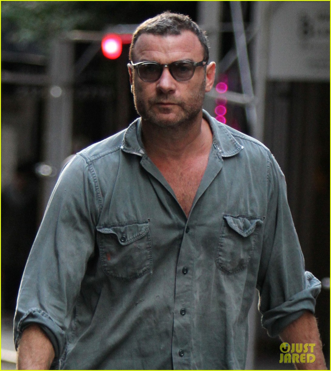 Full Sized Photo of liev schreiber diego luna and elle fanning film