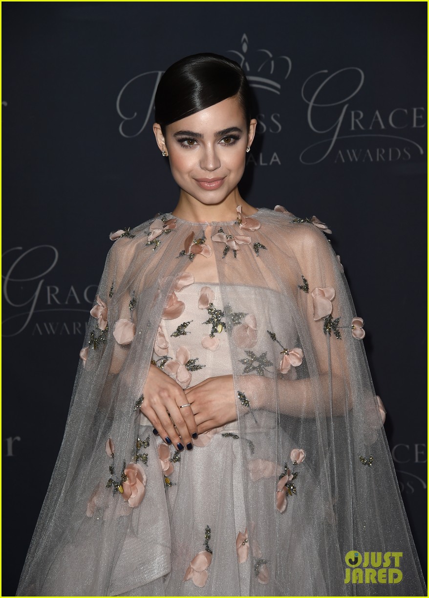 Sofia Carson, Isabela Moner & Bethany Mota Look Regal at Princess Grace