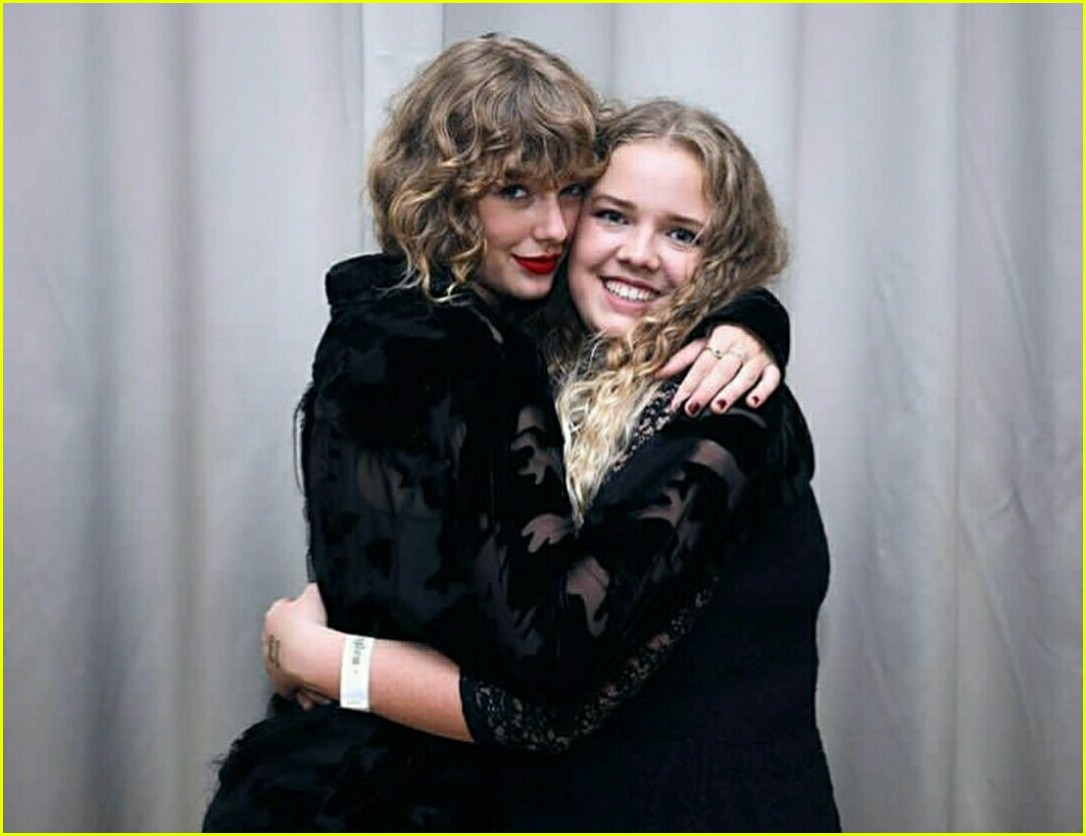 Full Sized Photo Of Taylor Swift Fans Share Photos From London Secret ...