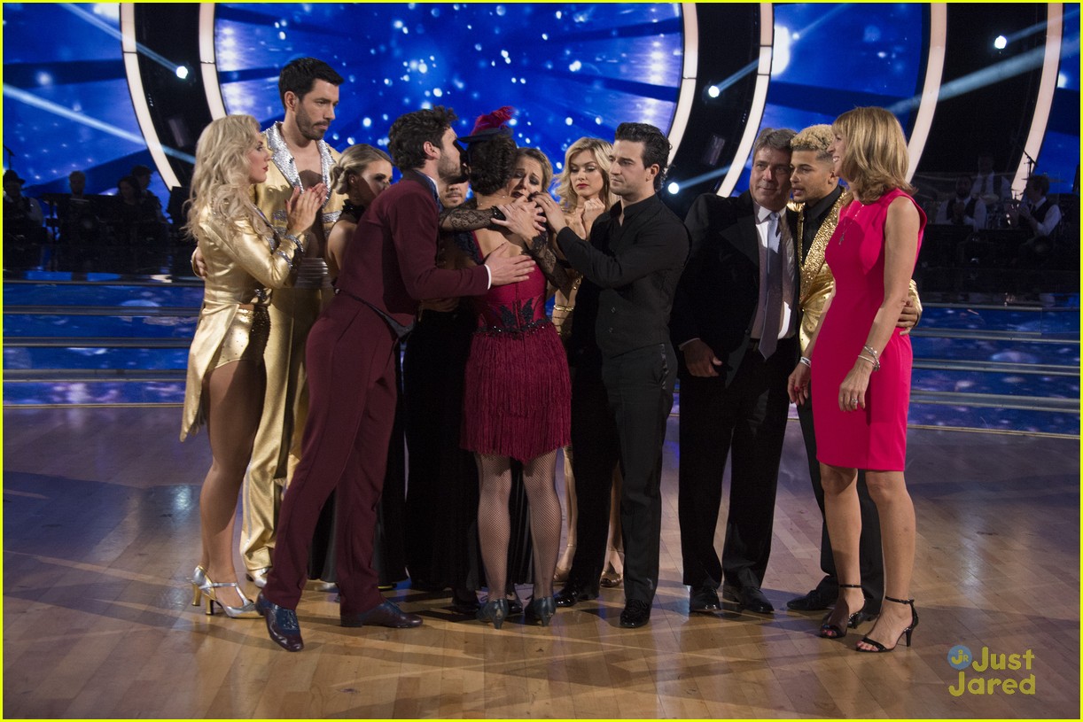 Val Chmerkovskiy Wrote The Best Message To Victoria Arlen After Their