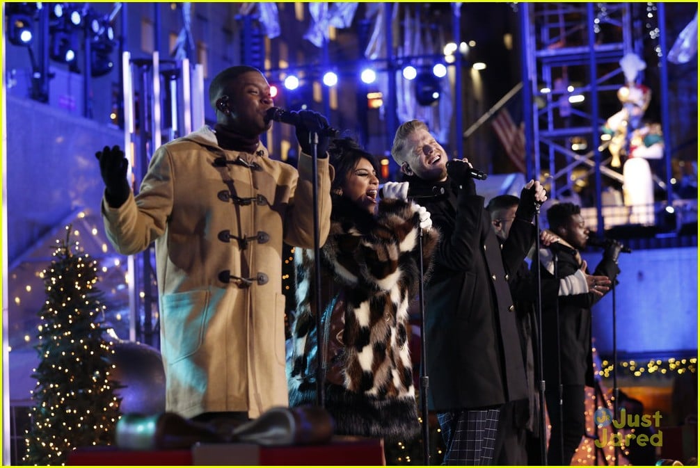 Full Sized Photo of pentatonix aulii cravalho rockefeller tree lighting