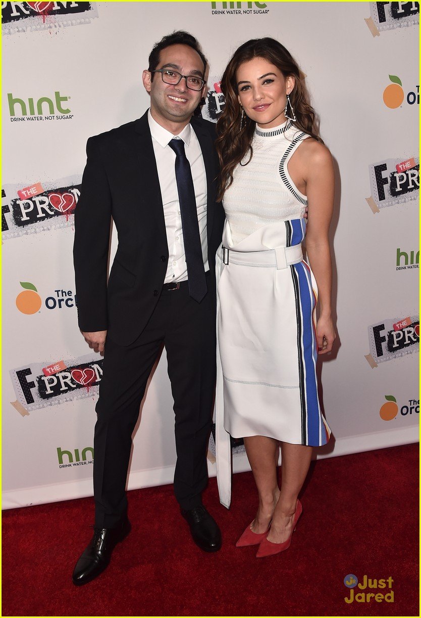 Full Sized Photo of danielle campbell f prom premiere aidan alexander