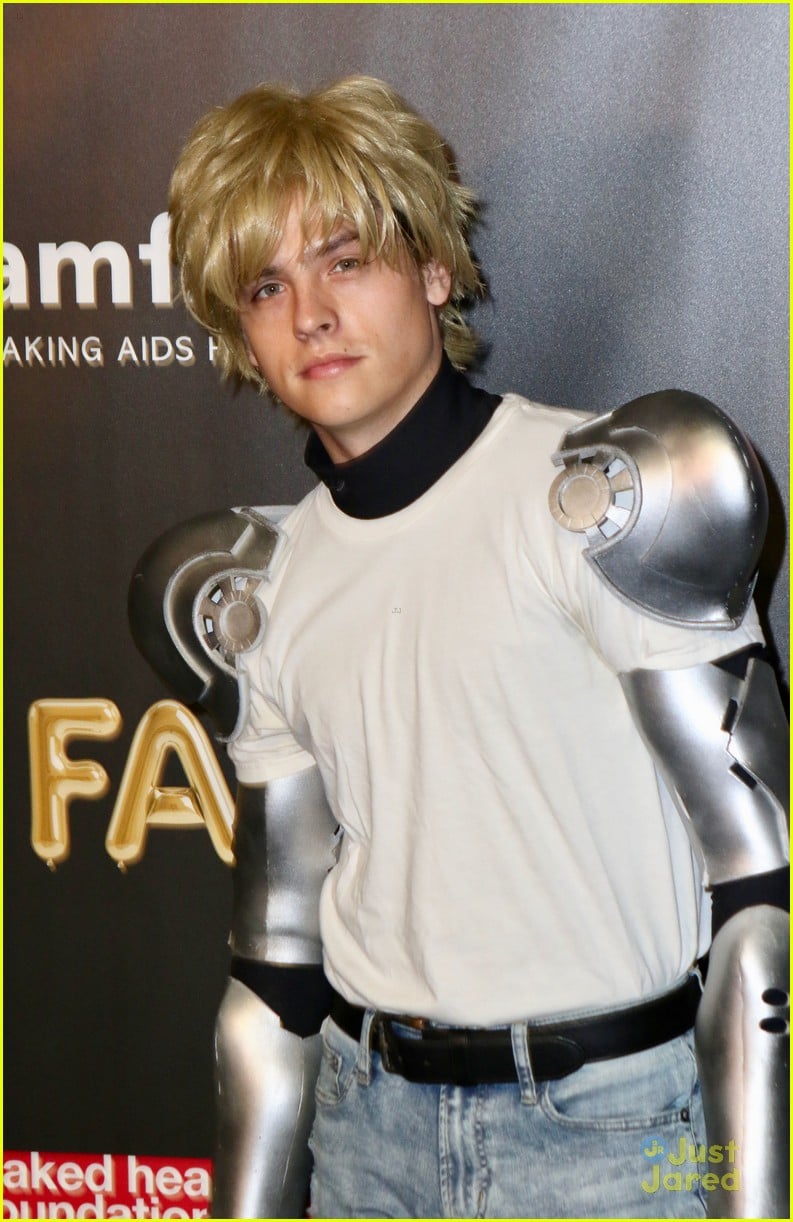 Full Sized Photo of dylan sprouse two halloween costumes 03 Dylan