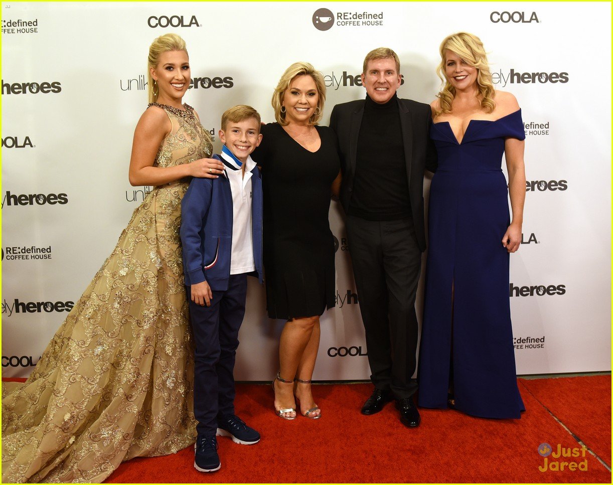 Selena Gomez's Mom Mandy Teefey Honors Francia Raisa at Unlikely Heroes