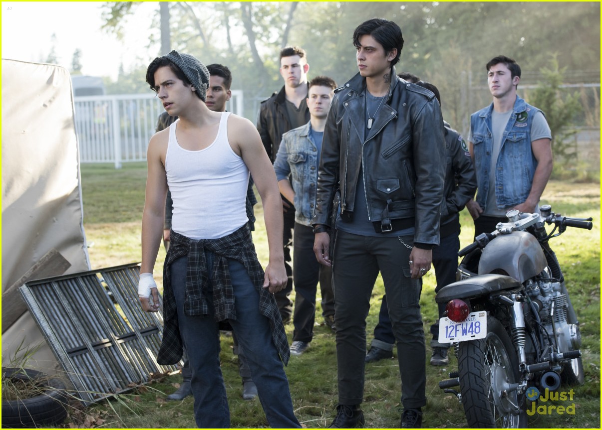 Veronica's Ex, Nick St. Clair, Pops Up in 'Riverdale' Tonight & Archie Doesn't Trust Him One Bit