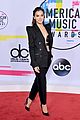 hailee steinfeld alesso 2017 american music awards 05