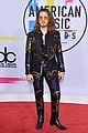 hailee steinfeld alesso 2017 american music awards 07