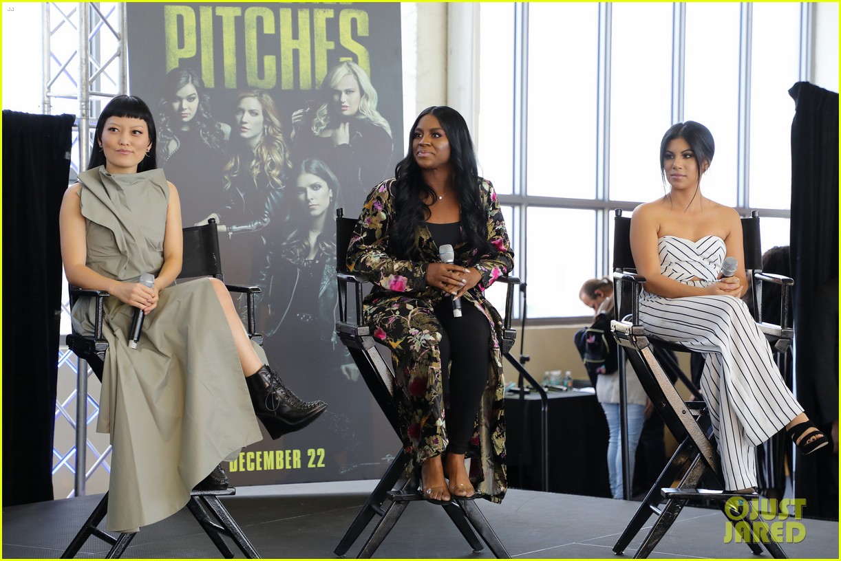 Hana Mae Lee Ester Dean Chrissie Fit Screen Pitch Perfect At A Babe In Miami Photo