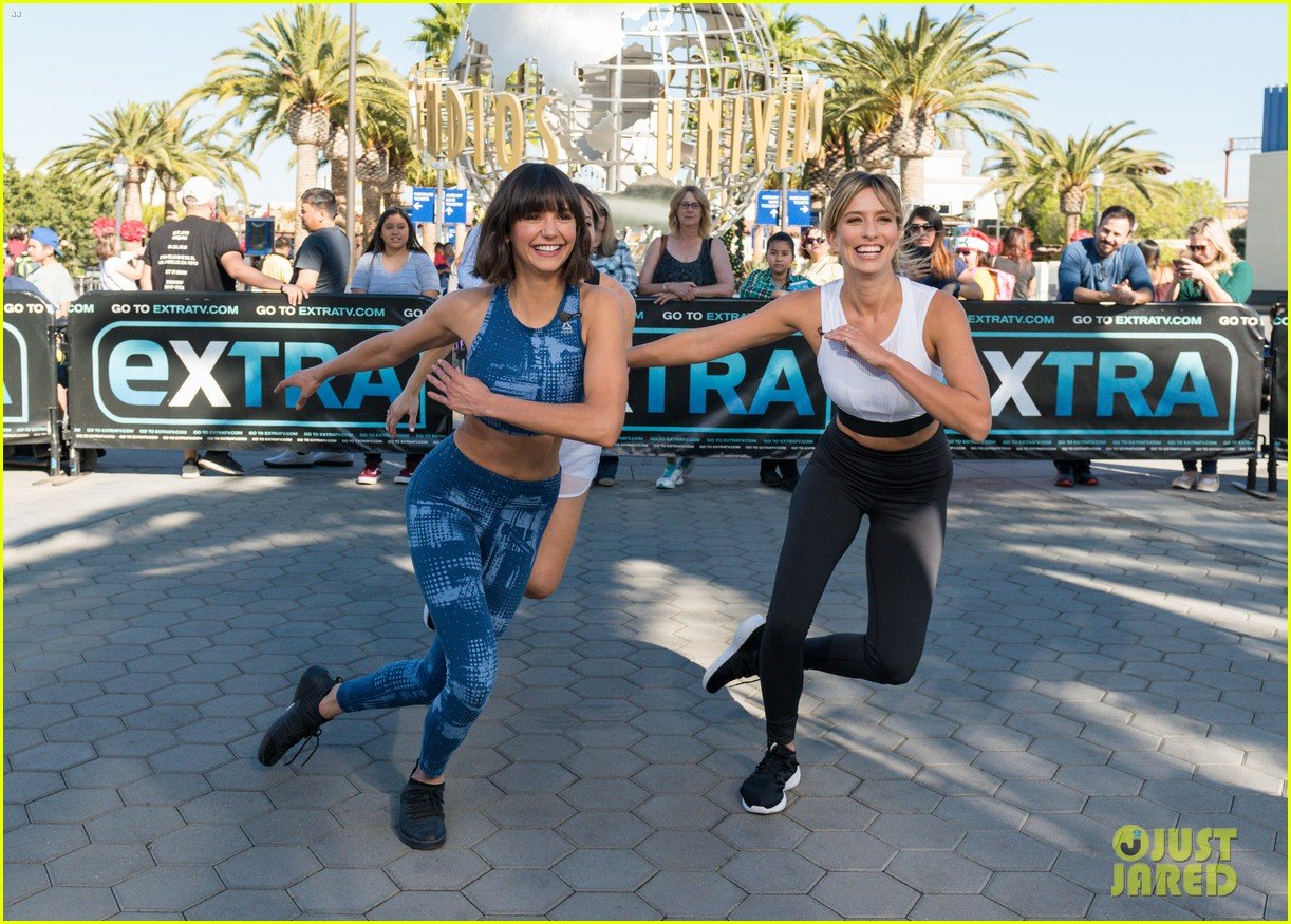 Full Sized Photo of nina dobrev shows off her fit physique on extra see